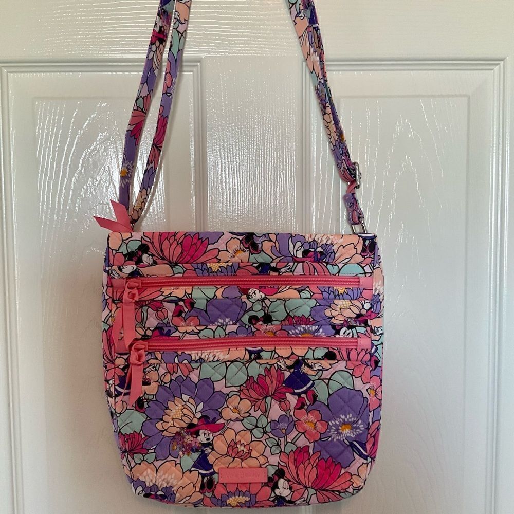 Vera Bradley Triple Zip Hipster - Minnie’s Garden Party